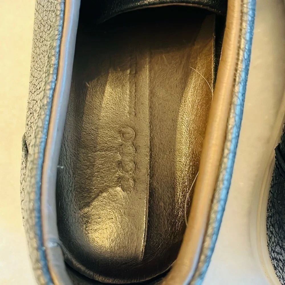 Ecco Women’s Soft 7 VII Sneaker Lace-Up Stone Metallic 38 EU 7.5 US